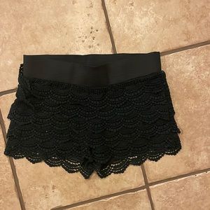 Wet seal crochet skirt/shorts small
